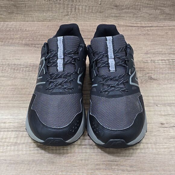 New Balance 410v8 Men's Size 10 4E Black Gray Trail Running Shoes (MT410LB8) - Picture 2 of 9